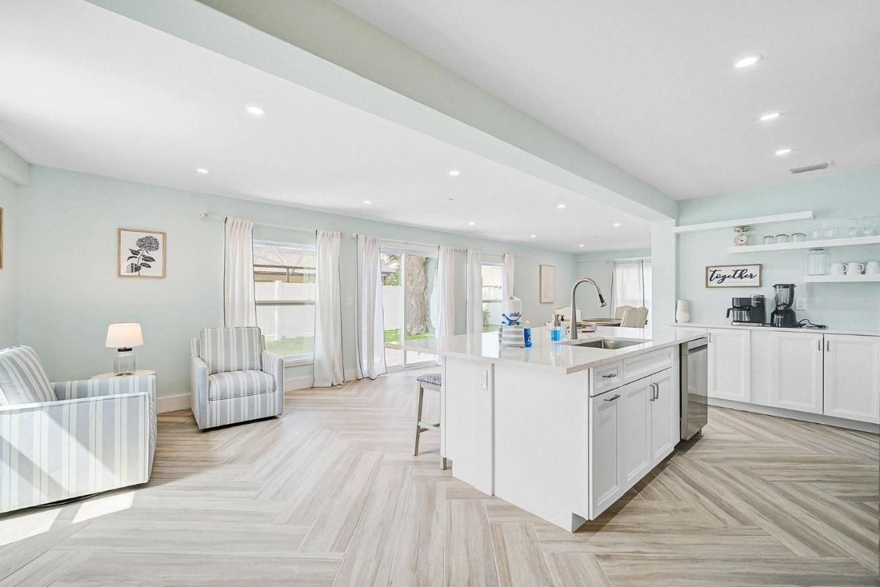 Villa Tranquil Breeze à Bradenton Extérieur photo