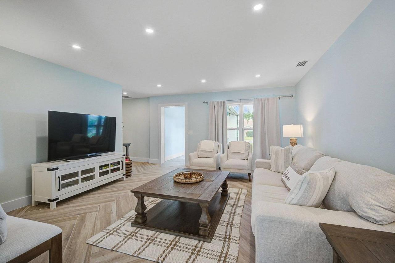 Villa Tranquil Breeze à Bradenton Extérieur photo