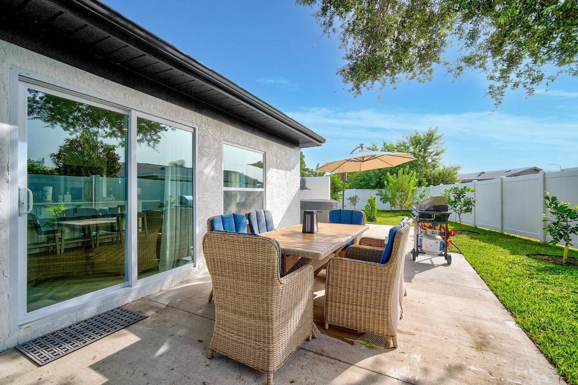Villa Tranquil Breeze à Bradenton Extérieur photo